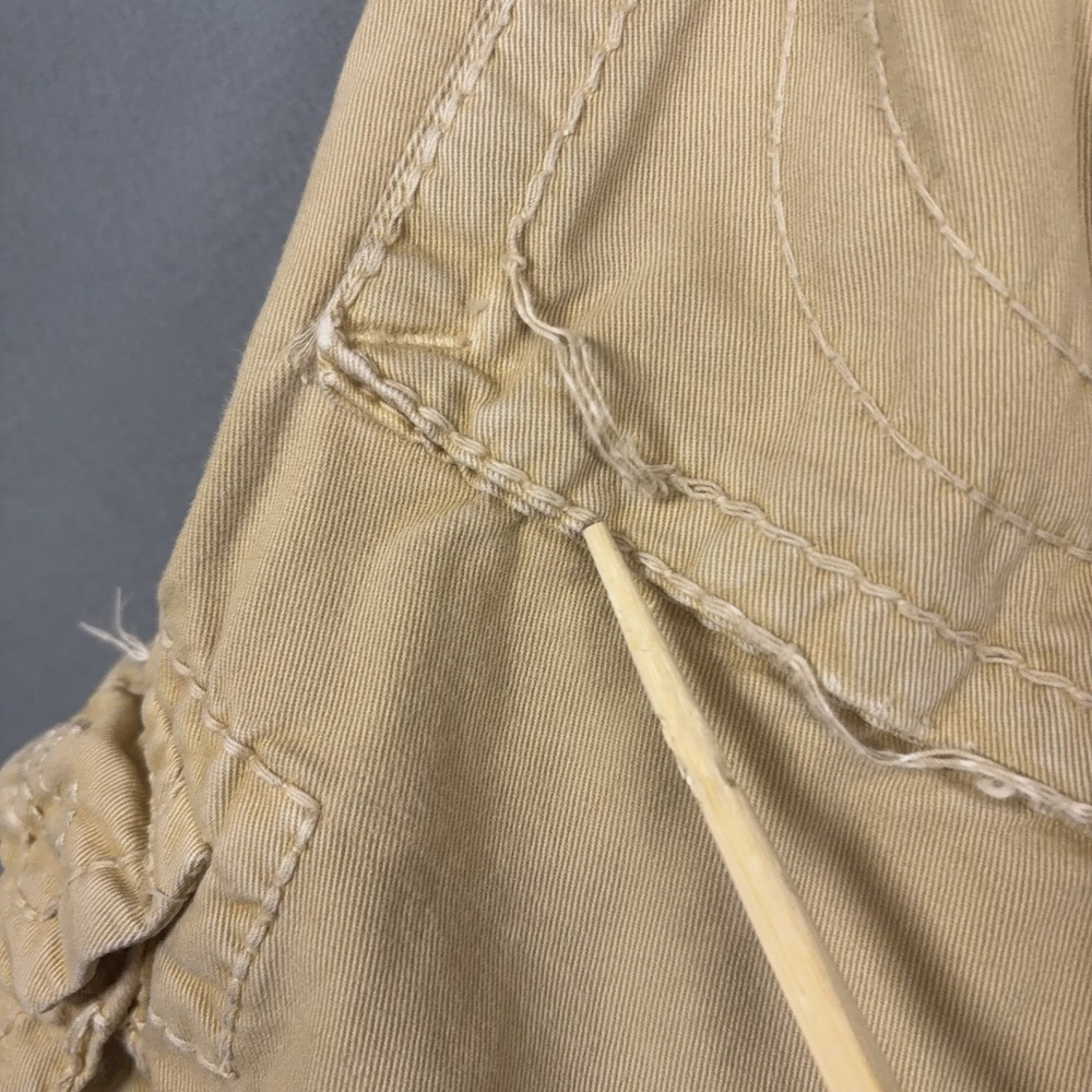 True Religion Cargo Shorts Mens 36 Khaki Cotton Utility Flap Pockets Baggy - Picture 10 of 14